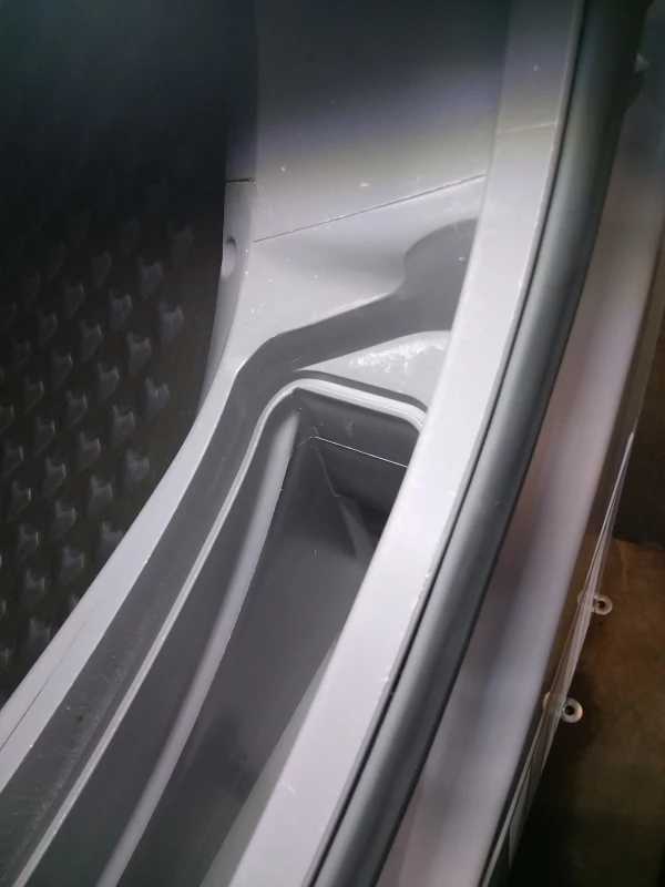 Seche-linge à Condensation 8 kg Reconditionné BEKO DCB816W