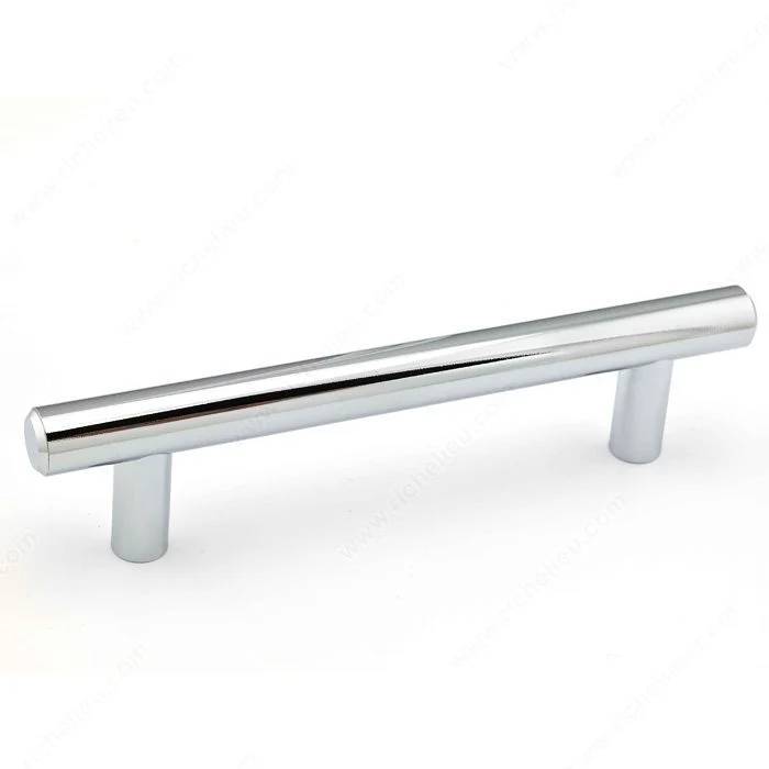 Poignée contemporaine en acier - 205