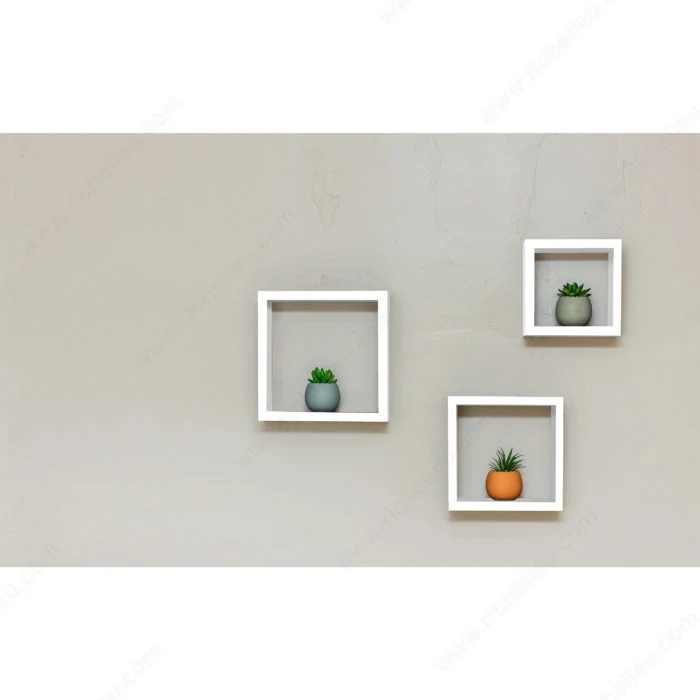 Étagère en forme de trois cubes