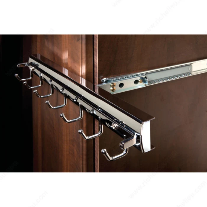 Support à ceinture coulissant et pivotant Rev-A-Shelf Sidelines