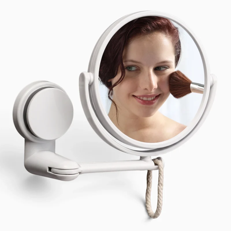 Miroir grossissant mural salle de bain