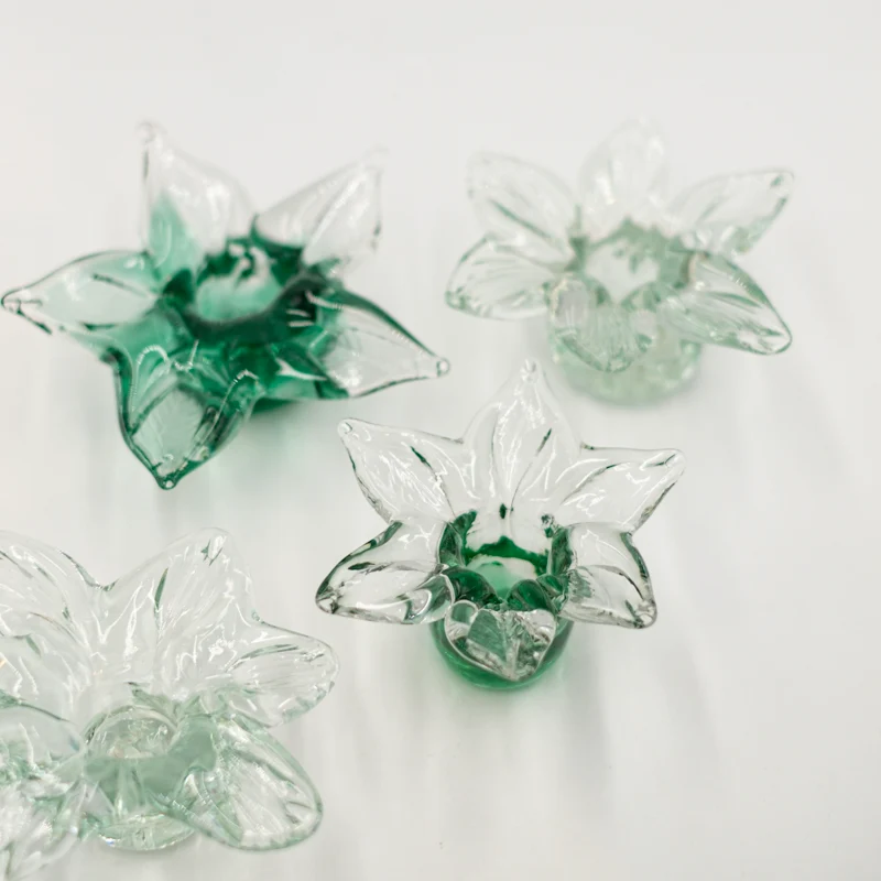 Bougeoirs fleur en verre