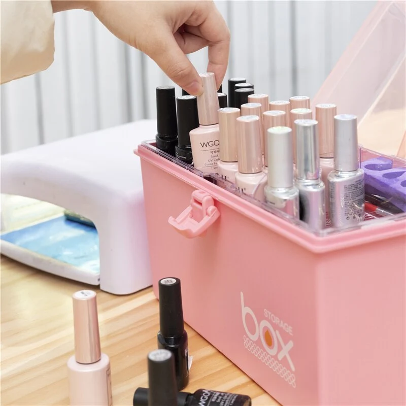 Rangement maquillage transparent