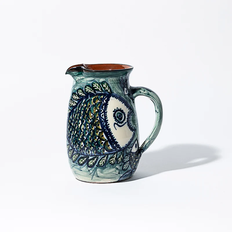 Carafe en céramique des Cyclades