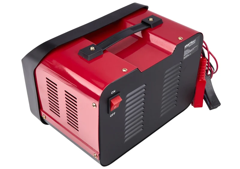 Chargeur de batterie voiture 12/24V 30A