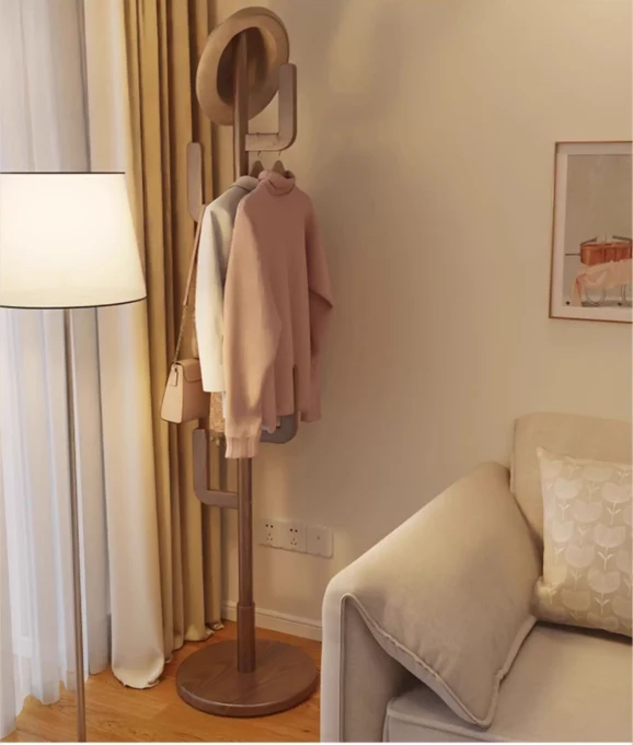 Porte-manteau cactus en bois massif avec panier et roulettes universelles