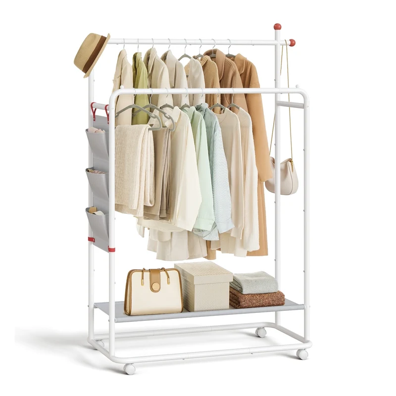 Portant à vêtements en métal avec roulettes et étagère