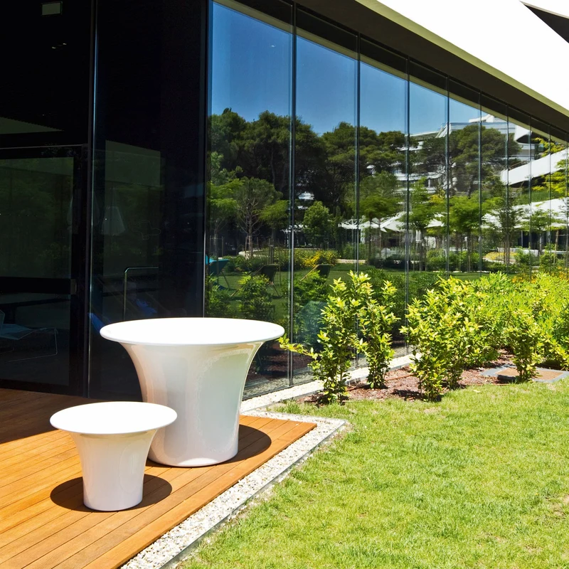 Vase CONE by Naoto Fukasawa for Serralunga
