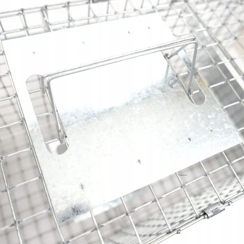 Live trap for martens, rats, mice, minks, and weasels, Viano P1