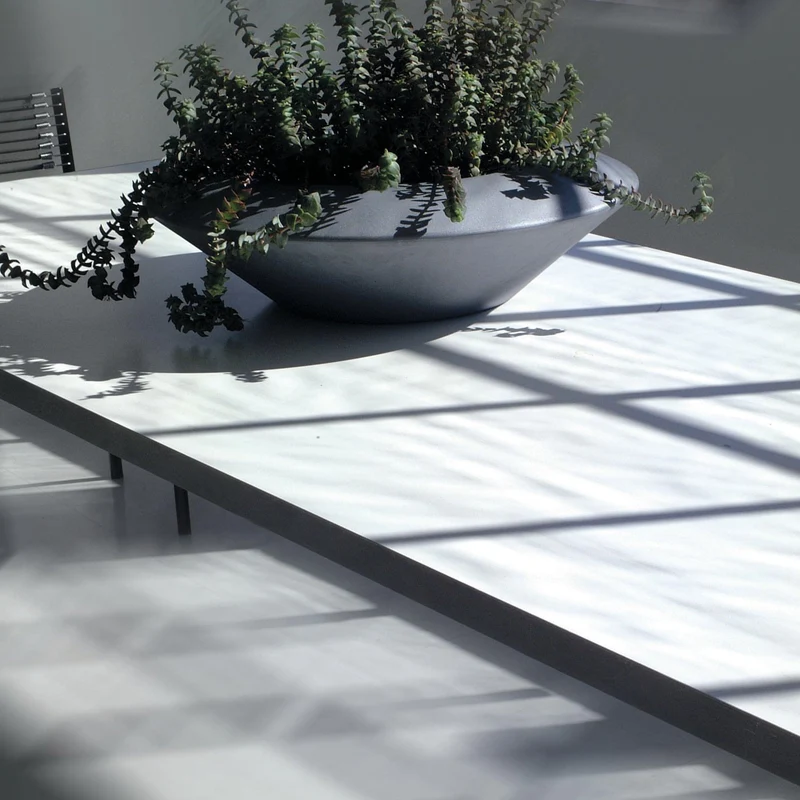 Outdoor Vase IN ORBITA by Alberto Meda for Serralunga