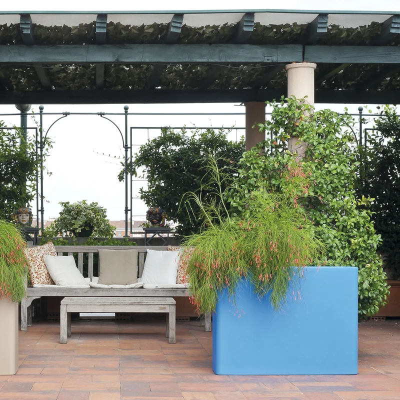 Outdoor Rectangular Vase O/E by Serralunga