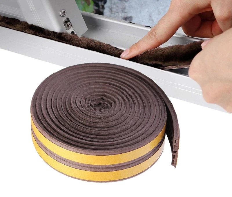 Parafreddo per porte e finestre in gomma Cardinale 9 mm x 6 mt - marrone