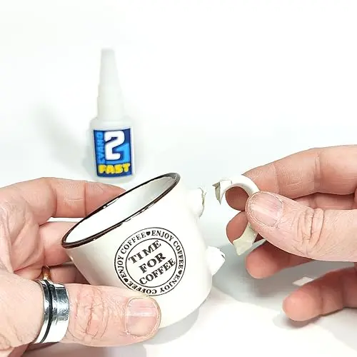 🚀 Colle21 FAST 21g | Super Glue Ultra-Liquide à Séchage Express – Colle Extra-Forte Multi-Usages Idéale pour le modélisme, le bricolage créatif et les réparations techniques exigeantes.🛠️
