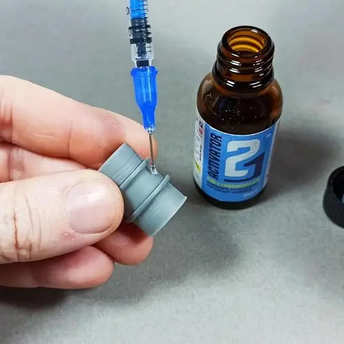 🚀 Activateur Liquide Superglue Colle21 – 30ml | Activation Instantanée pour Colle Cyanoacrylate | Collage Rapide et Précis avec Pinceau Applicateur