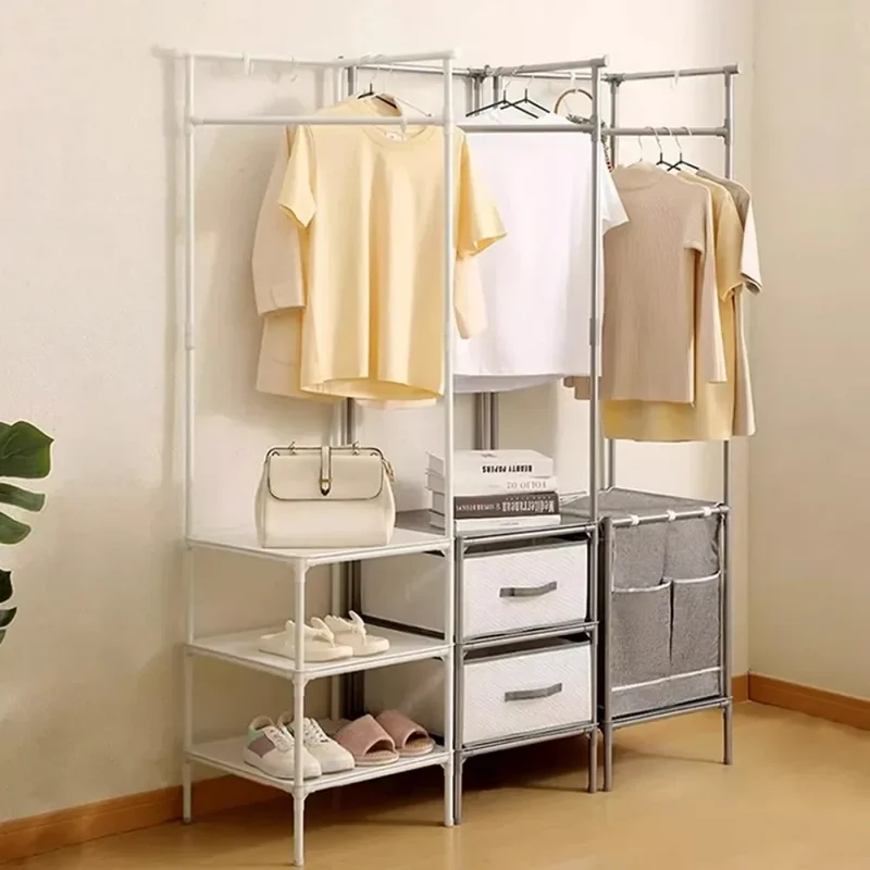 Portant d’Angle Multi-Couches avec Table de Nuit – Porte-Manteaux et Étagères pour Chambre