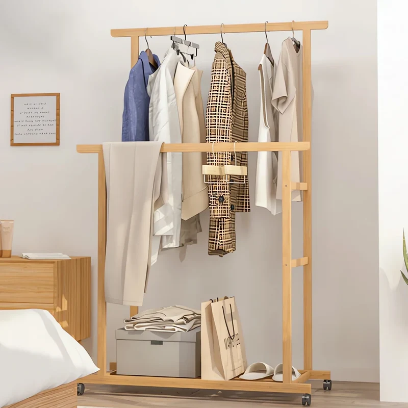 Portant à vêtements en bambou à double tringle avec étagères et roulettes