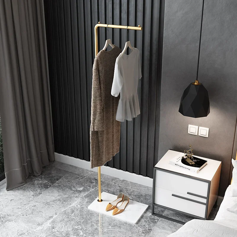 Valet de Nuit Scandinave Métal - Portant Vêtements Multifonction Moderne