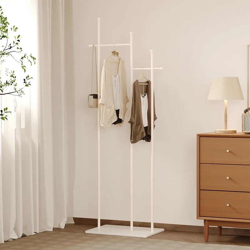 Portant vertical scandinave — porte-manteaux métal gain de place (salon/chambre/bureau)