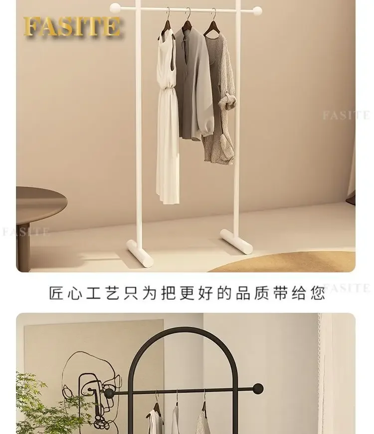 Penderie d’angle sur mât — rangement suspendu pour chambre, structure en acier inoxydable