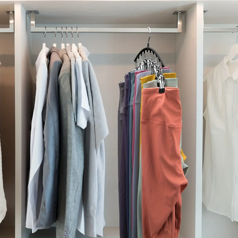 Cintre courbé en métal avec 10 pinces — organiseur pour leggings et pantalons