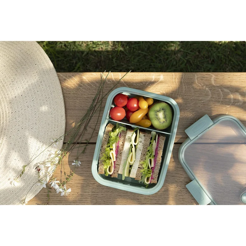 Dual Curver food container, leak-proof lid, valve in lid, 100% recycled, can be used in microwave, two compartments 0.6L + 0.3L, 250000