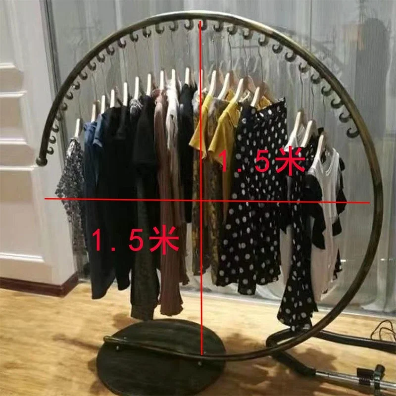 Portant Doré Moderne sur Pied – Présentoir à Vêtements pour Salon, Chambre et Boutique
