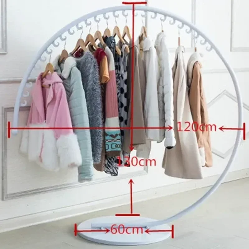 Portant Doré Moderne sur Pied – Présentoir à Vêtements pour Salon, Chambre et Boutique