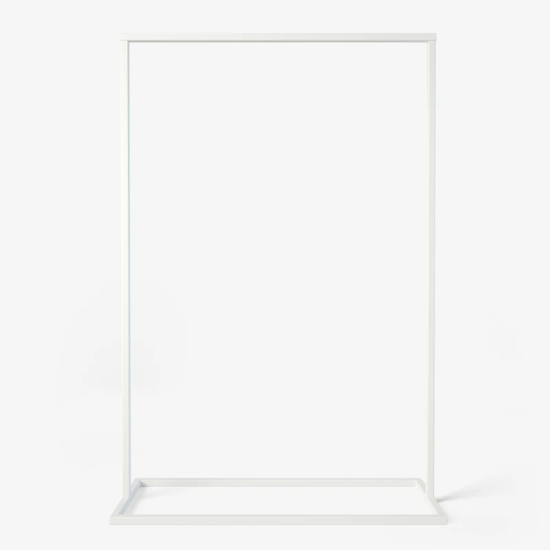 Frame Georgia - Portant à vêtements blanc avec pieds industriels carrés