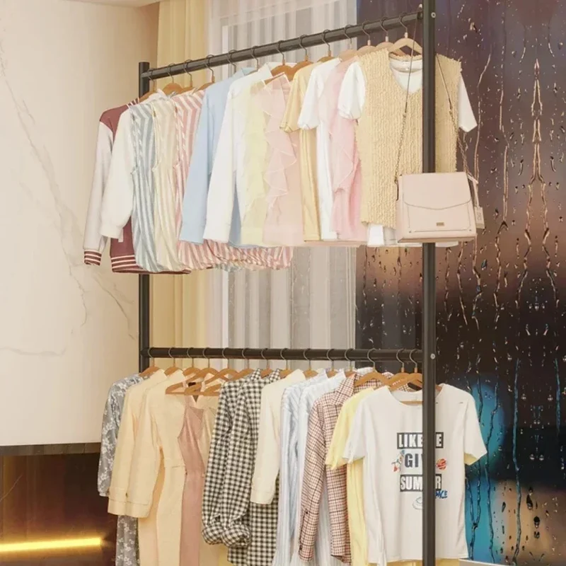 Portant à Vêtements sur Pied – Grande Capacité, Robuste et Stable pour Salon et Chambre