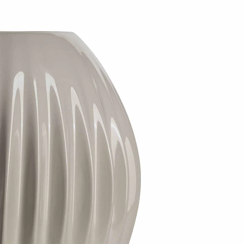 Ceramic Vase SHIWA by Yuki Nara for Poltrona Frau