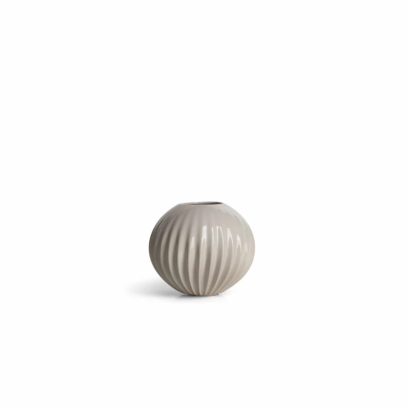 Ceramic Vase SHIWA by Yuki Nara for Poltrona Frau