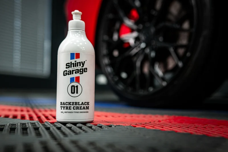 BACK 2 BLACK POLYMER TIRE DRESSING