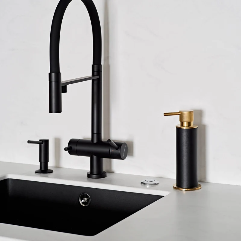 Leather Bathroom Set by Ekaterina Borovkova for ADJ STYLE