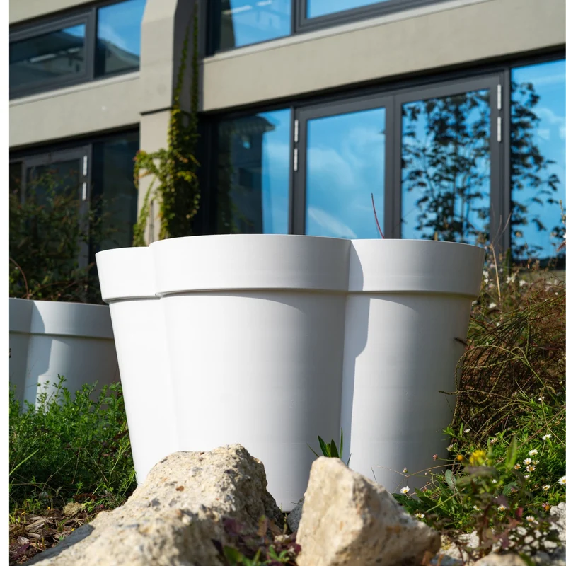 Outdoor Vase VASO FIORE by Furf for Designtech Originals