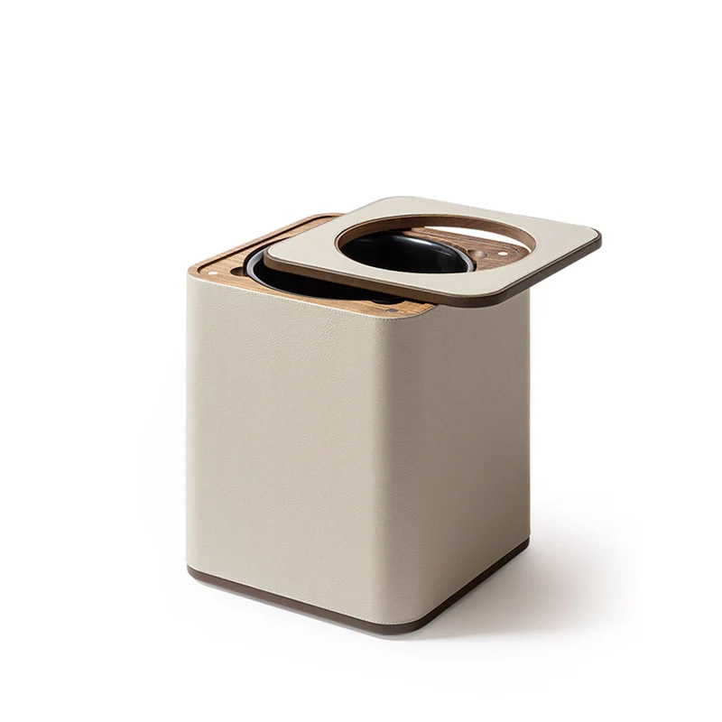 Leather Wastepaper Bin OFFICE COLLECTION by Giobagnara for Poltrona Frau