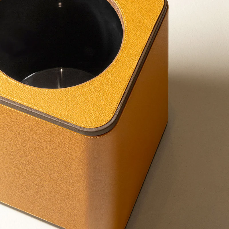 Leather Wastepaper Bin OFFICE COLLECTION by Giobagnara for Poltrona Frau