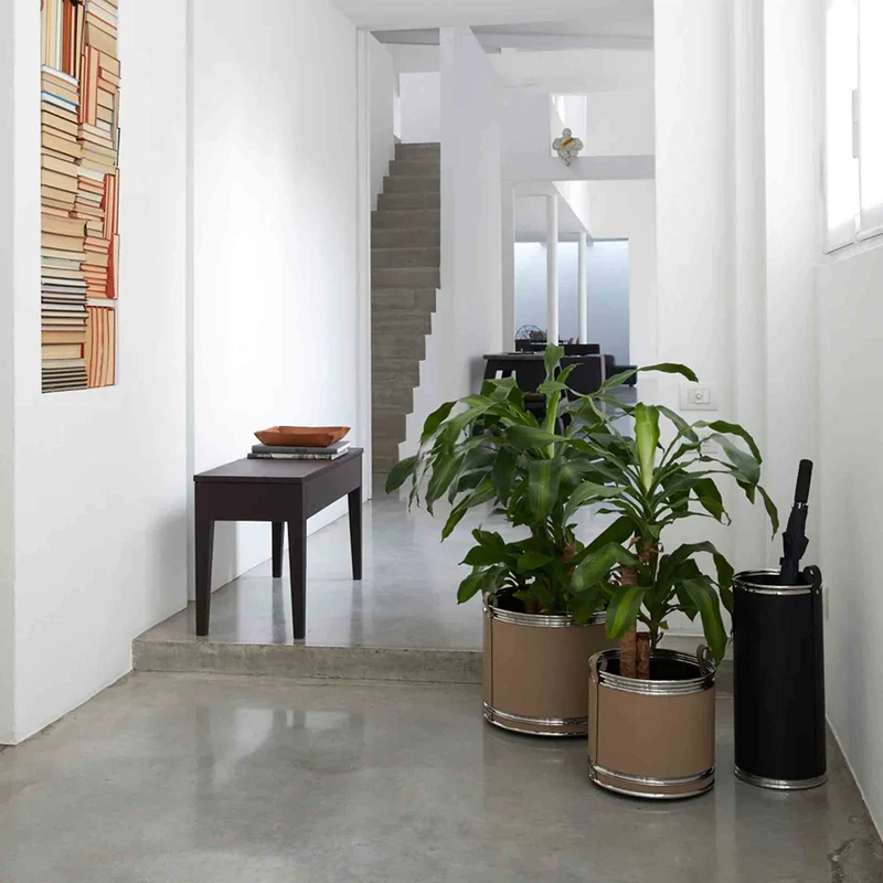 Leather UMBRELLA STAND by Pinetti