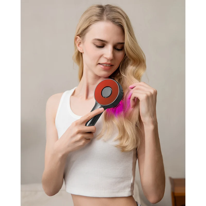 REGENERATING HAIRBRUSH MASSAGER MT6537 massaging hair and scalp brush