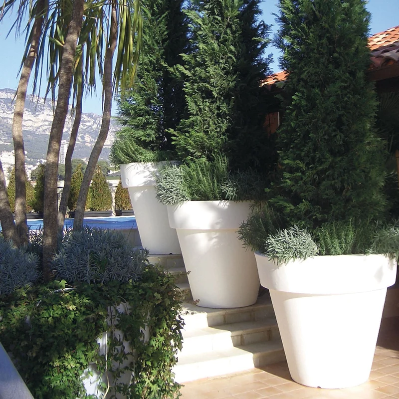 Outdoor Vase VAS FAMILY & BIG BO by Luisa Bocchietto for Serralunga