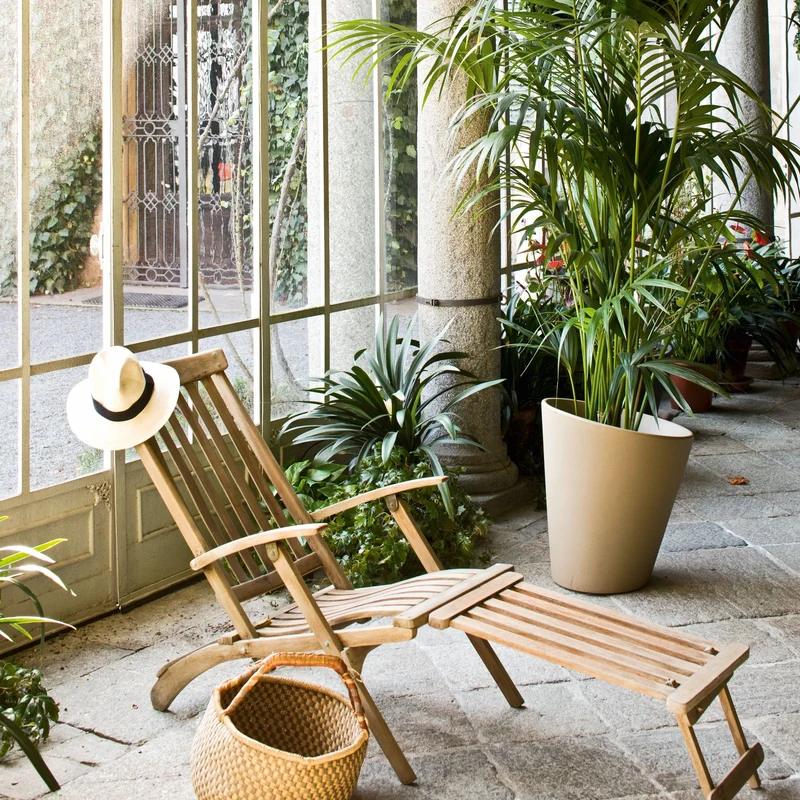 Outdoor Vase PISA by Denis Santachiara for Serralunga