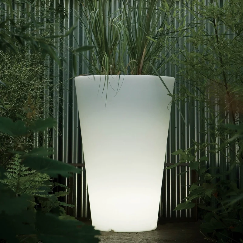 Vase LISCIO SIENA with Light by Serralunga