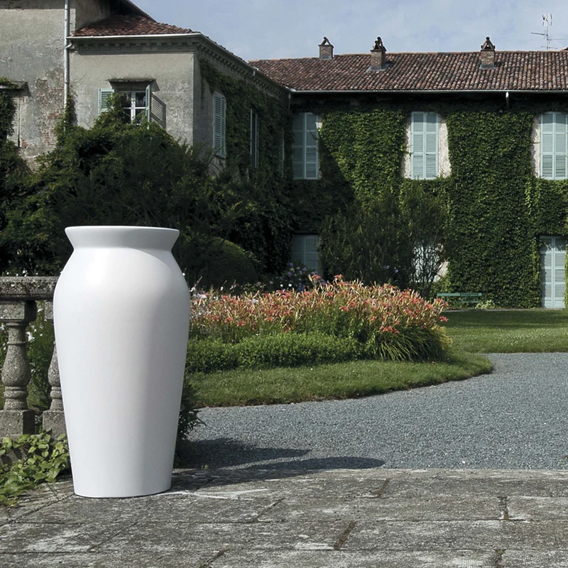 Vase JUNE by Christophe Pillet for Serralunga