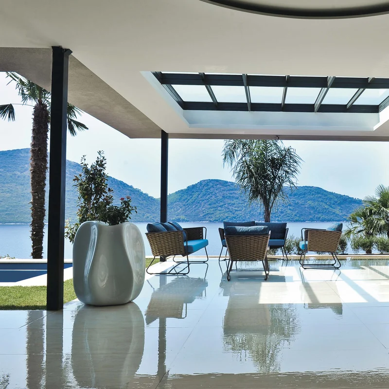 Vase NEW WAVE by Ross Lovegrove for Serralunga