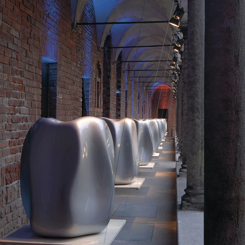 Vase NEW WAVE by Ross Lovegrove for Serralunga