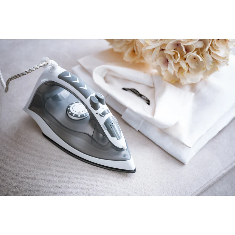 Mesko Steam Iron, 2800W, Ceramic Soleplate, MS 5037