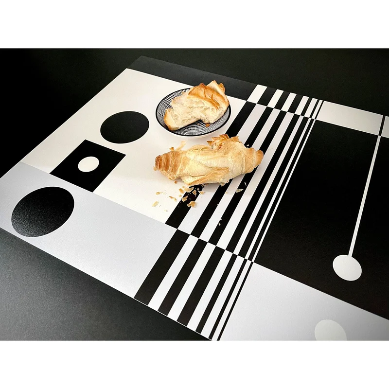 Vinyl Placemats PUNTO E LINEA by Valeria Eva Rossi