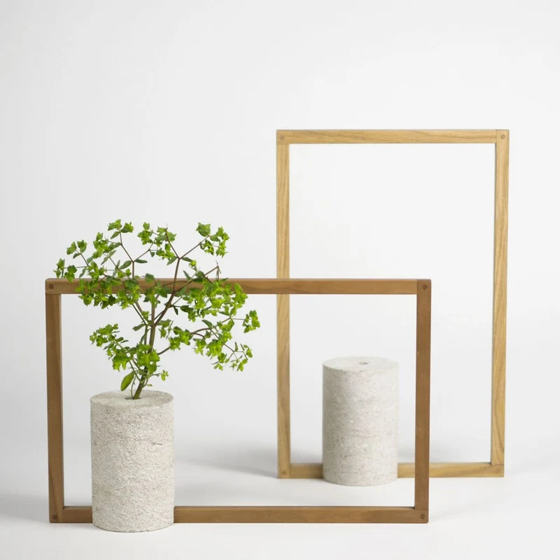 Marble Vase EQUILIBRANTE