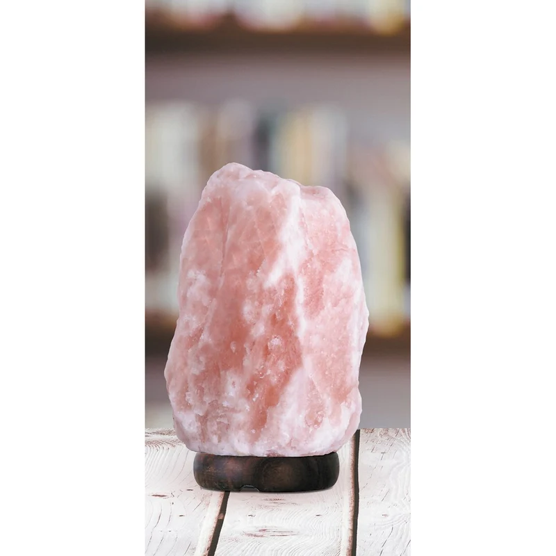 Rabalux Rock är en dekorativ saltlampa i medelhavsstil med en effekt p? 15W och E14-sockel.