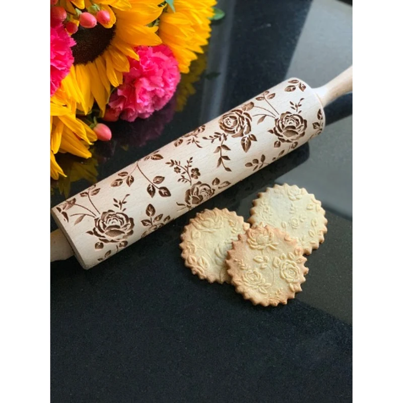 Goody Woody engraved cake roller, 46 cm, beech wood, wild rose pattern